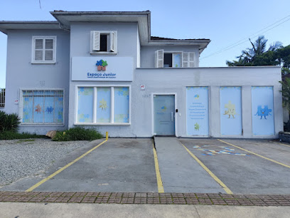 Espaço Júnior - Centro Especializado em Autismo