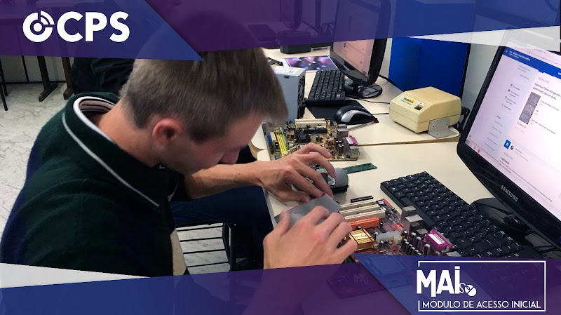 Escola Profissional Cedaspy - Escola em Centro, Joinville/SC - Foto 3